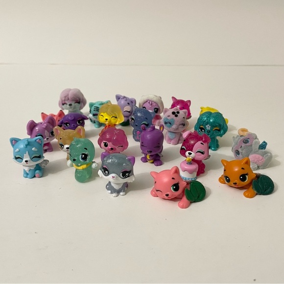 Lot of 23 Hatchimals Animal Figures Toys - Picture 2 of 15